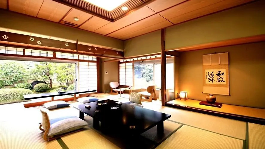 *** 旅館 ホテルおくゆもと 箱根町 日本