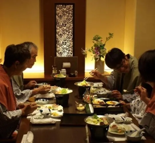 ホテルおくゆもと 箱根町 3*,  日本