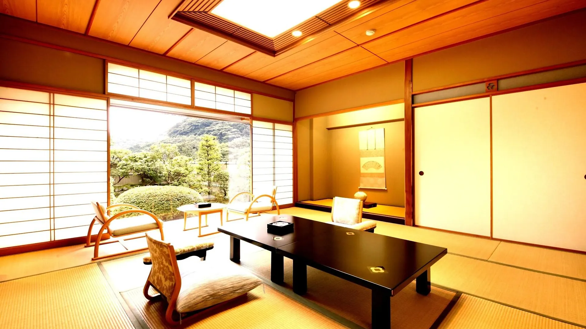 Hotel Okuyumoto Хаконе Рёкан