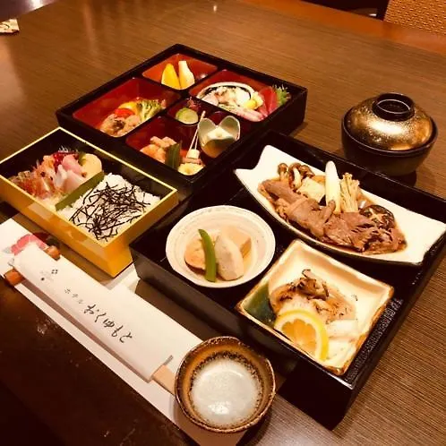 Hotel Okuyumoto Hakone 3*,