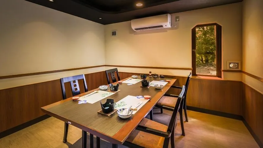 Рёкан Hotel Okuyumoto Хаконе